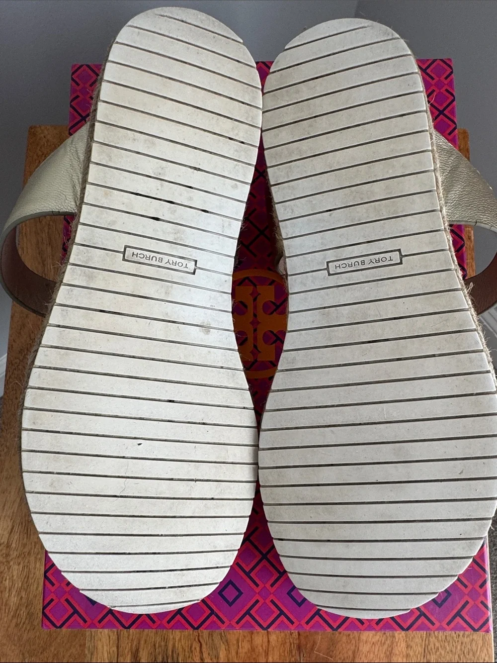 Tory Burch Armando Leather Cork Footbed Flat Thong - Gold, Size 8